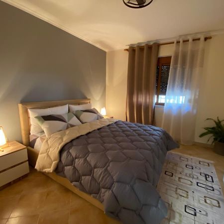 Lucas Apartment 2 Tirana Kültér fotó