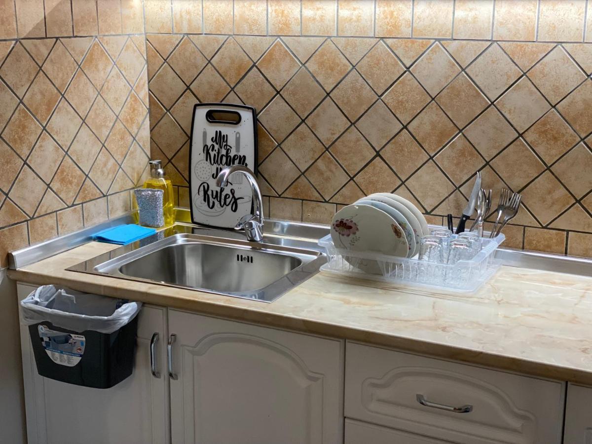 Lucas Apartment 2 Tirana Kültér fotó