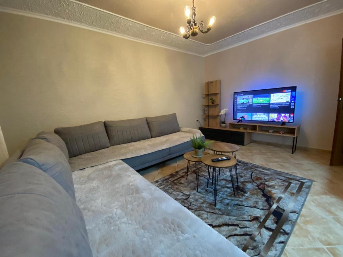 Lucas Apartment 2 Tirana Kültér fotó