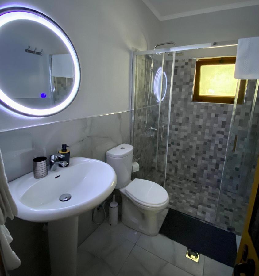Lucas Apartment 2 Tirana Kültér fotó